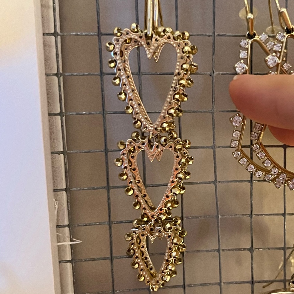 Kendra Scott Adeline Heart Drops